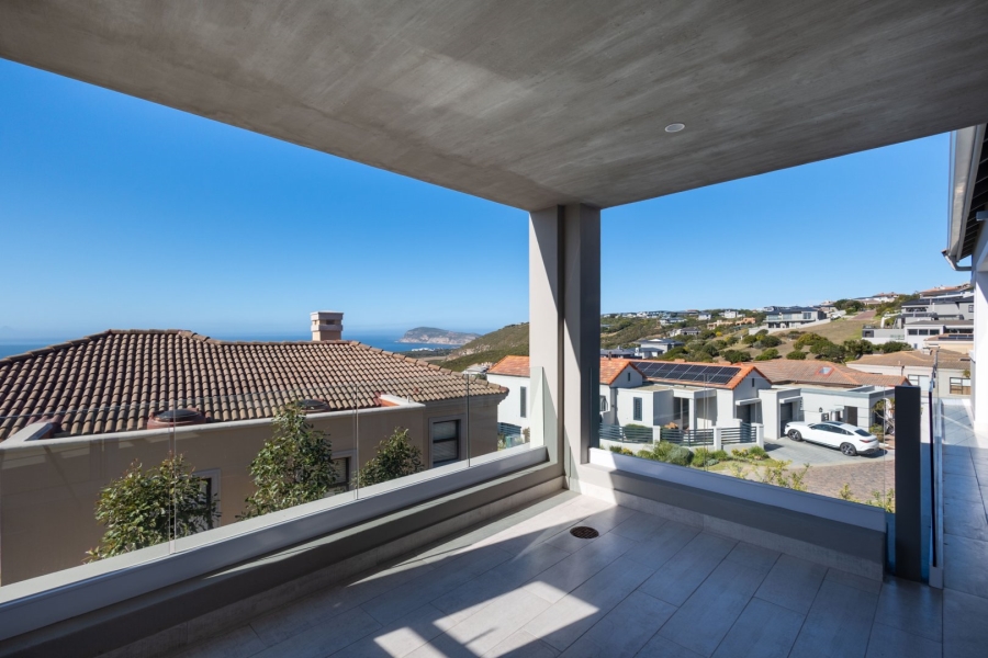 4 Bedroom Property for Sale in Summer Place Western Cape